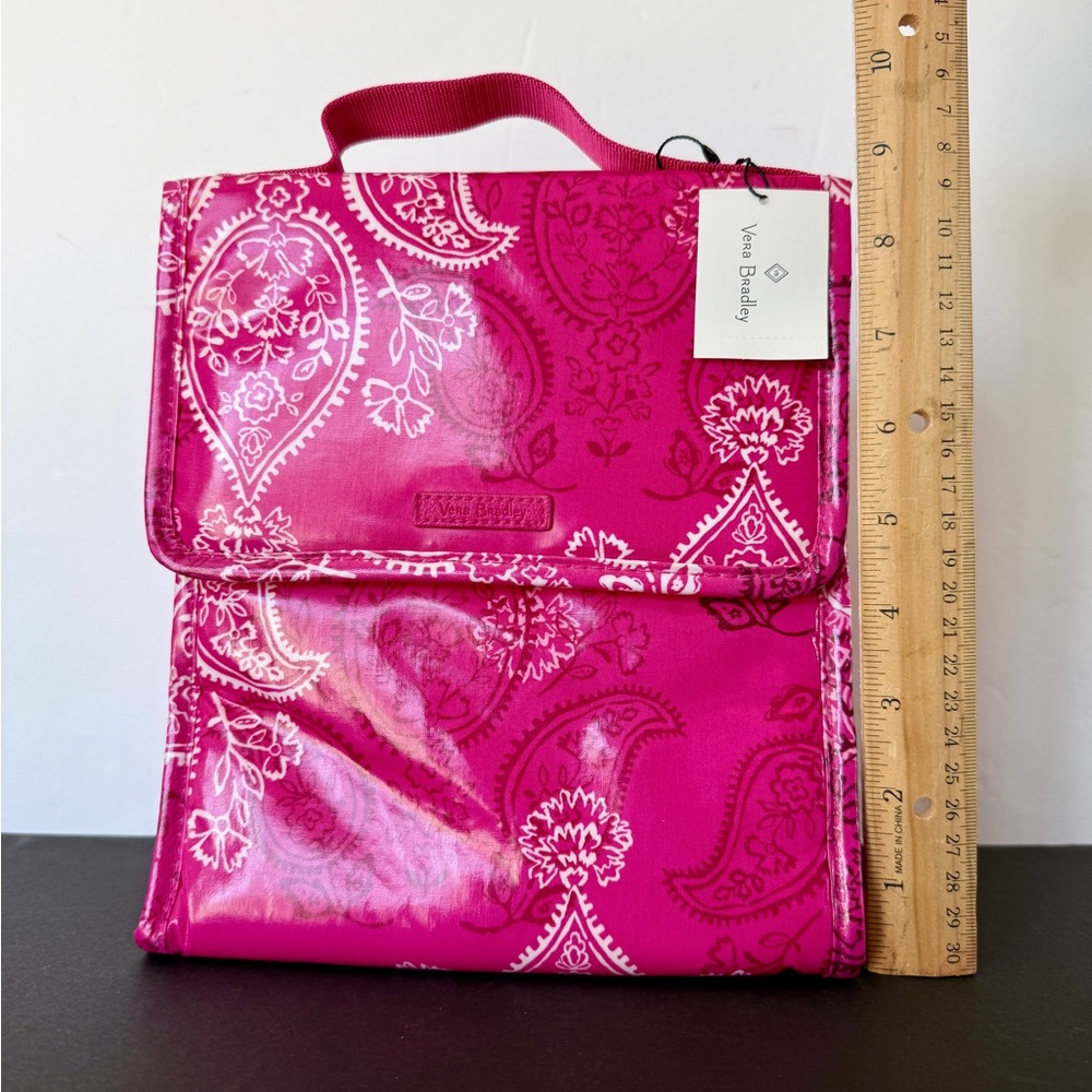 Vera Bradley Hot Pink Paisley Insulated Lunch Tote